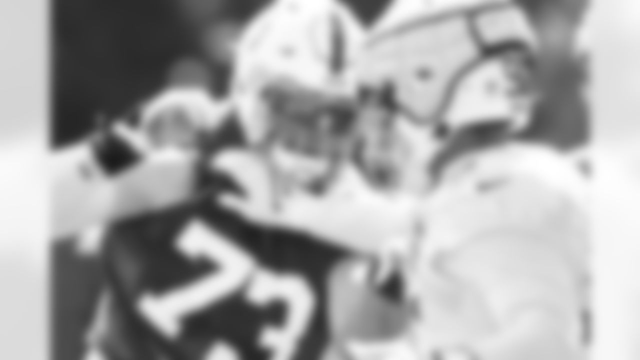 73 OT Dennis Kelly