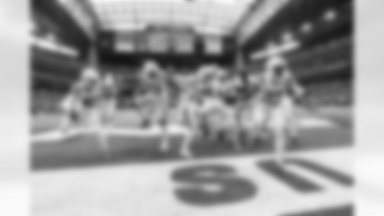 42 DB Andrew Sendejo, #45 LB E.J. Speed, #53 LB Darius Leonard, #44 LB Zaire Franklin, #30 S George Odum, #26 CB Rock Ya-Sin, ]#23 CB Kenny Moore II, #37 S Khari Willis, #27 CB Xavier Rhodes, #99 DT DeForest Buckner, #90 DT Grover Stewart, #58 LB Bobby Okereke, #44 LB Zaire Franklin