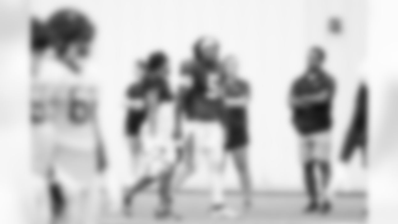 1 WR Josh Downs , 5 QB Anthony Richardson
2023 Colts Training Camp - Grand Park