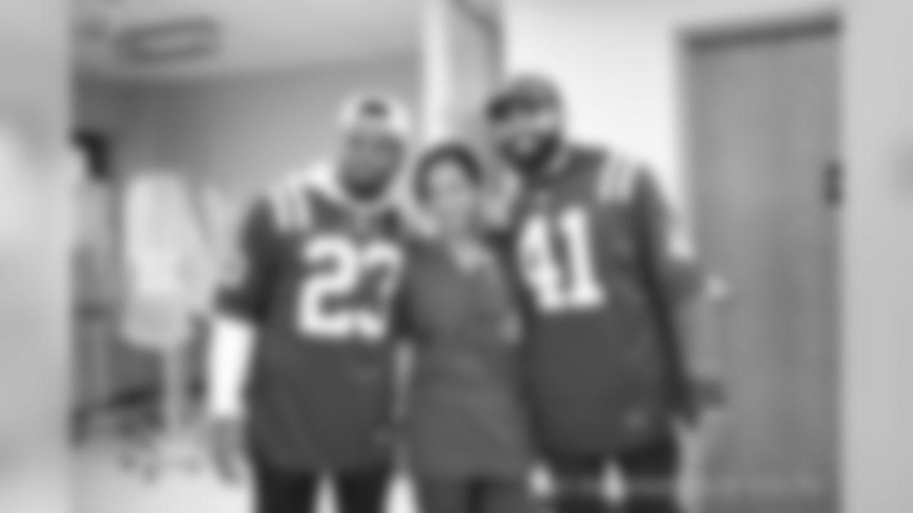 2018_1112_ CM_VAHospitalVisit0266