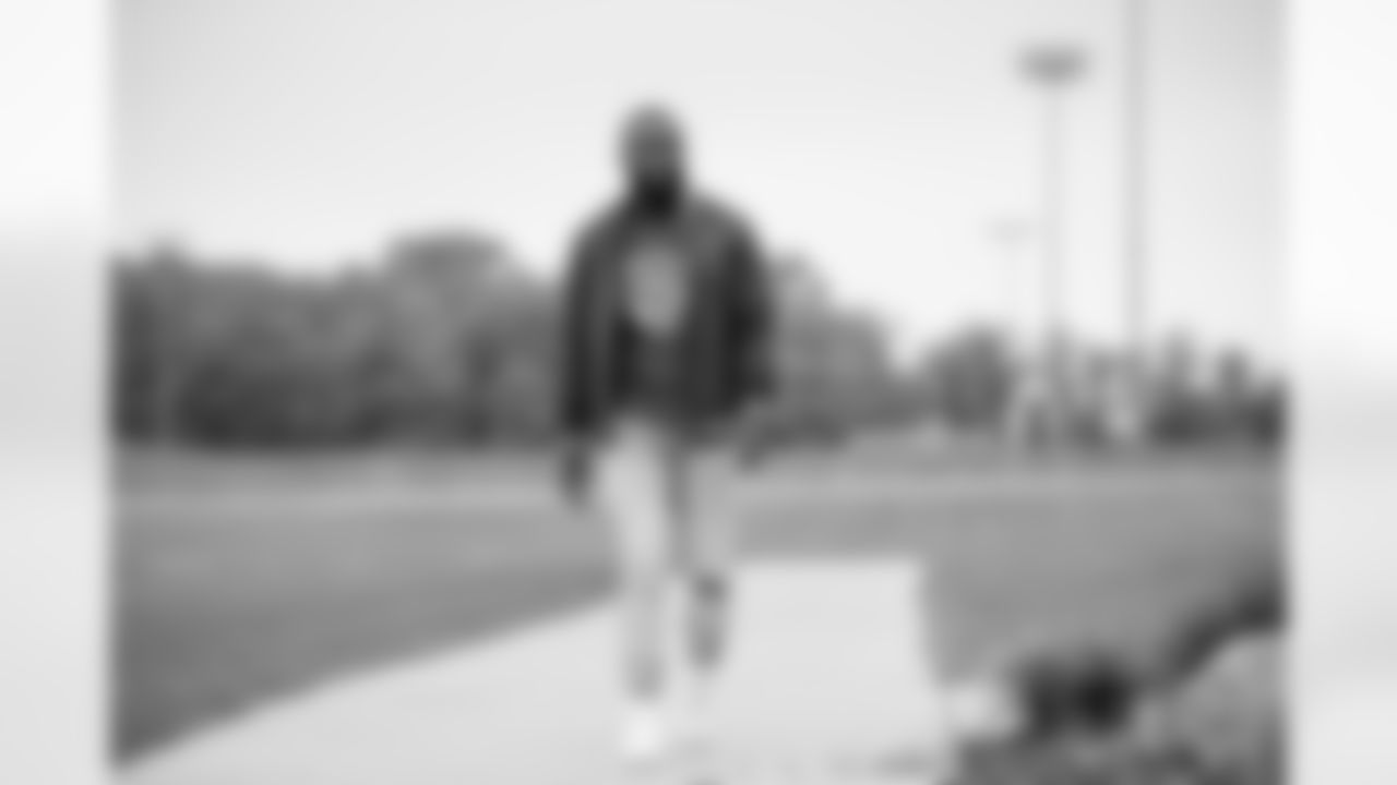 91 DE Yannick Ngakoue