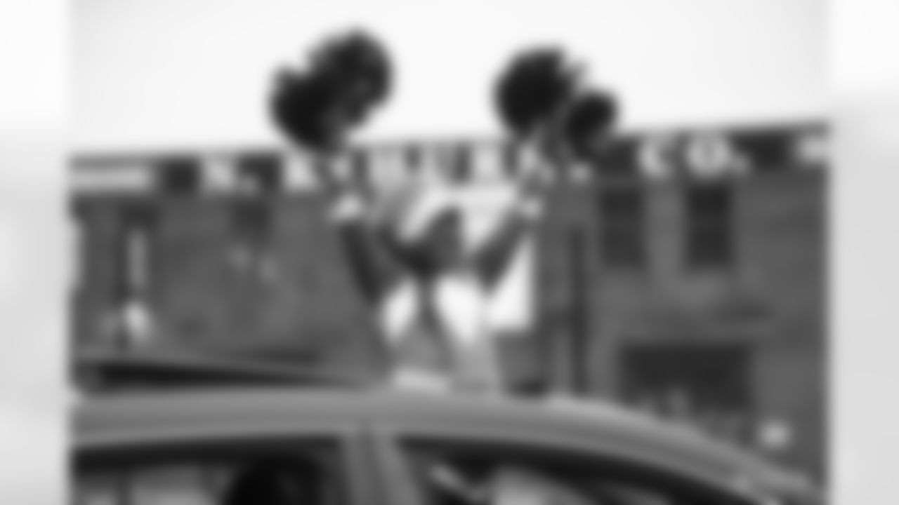 2020_1028_HalloweenDriveThru0611