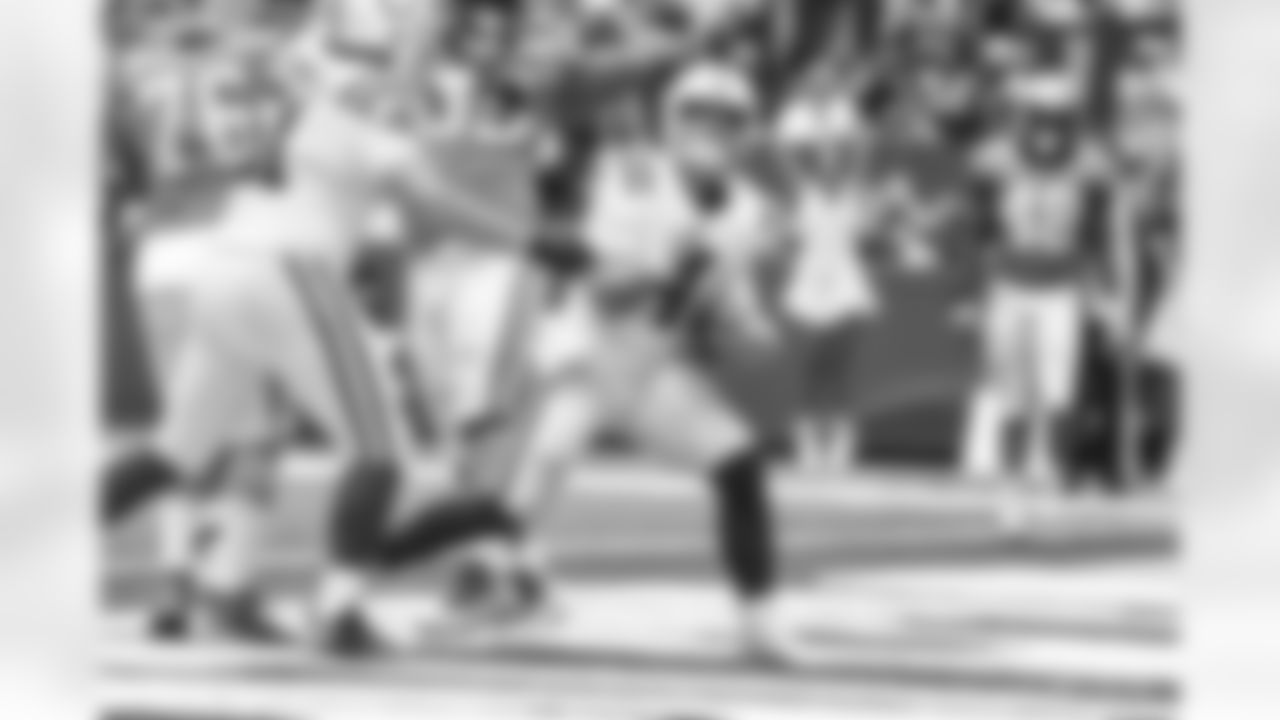 4 Sam Ehlinger