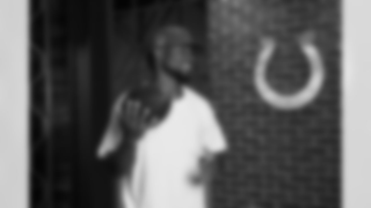 WR Isaiah McKenzie