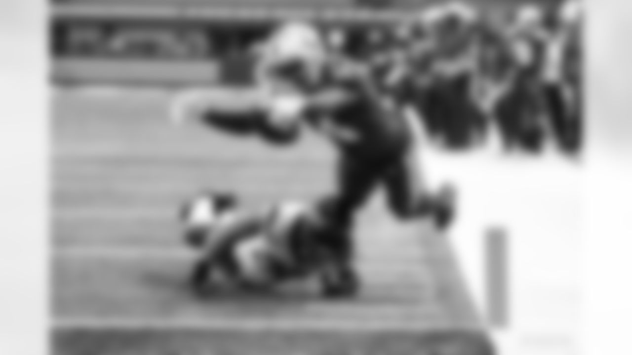 14 WR Zach Pascal