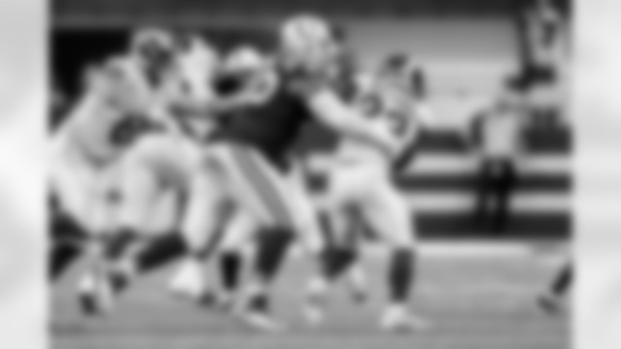 90 DT Grover Stewart