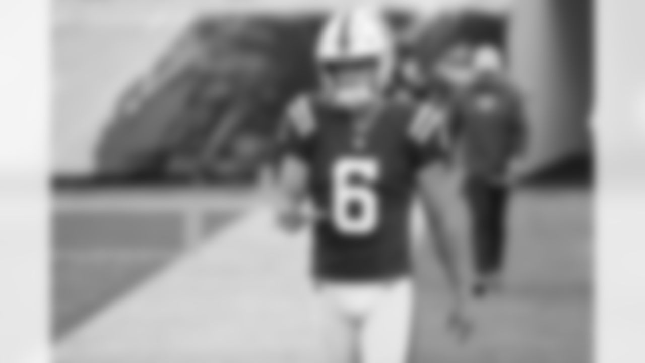 6 P Matt Haack
