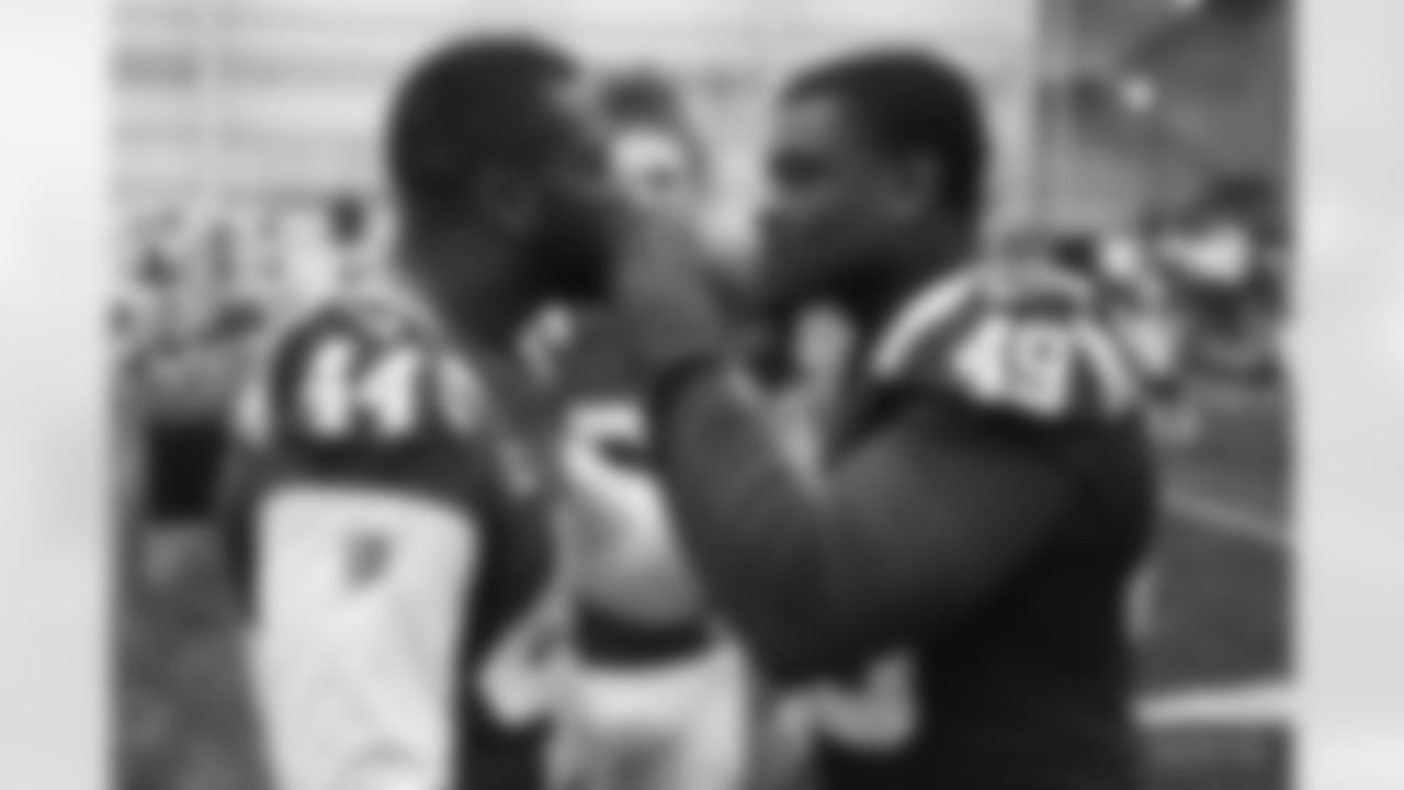 44 LB Zaire Franklin, #49 LB Matthew Adams
