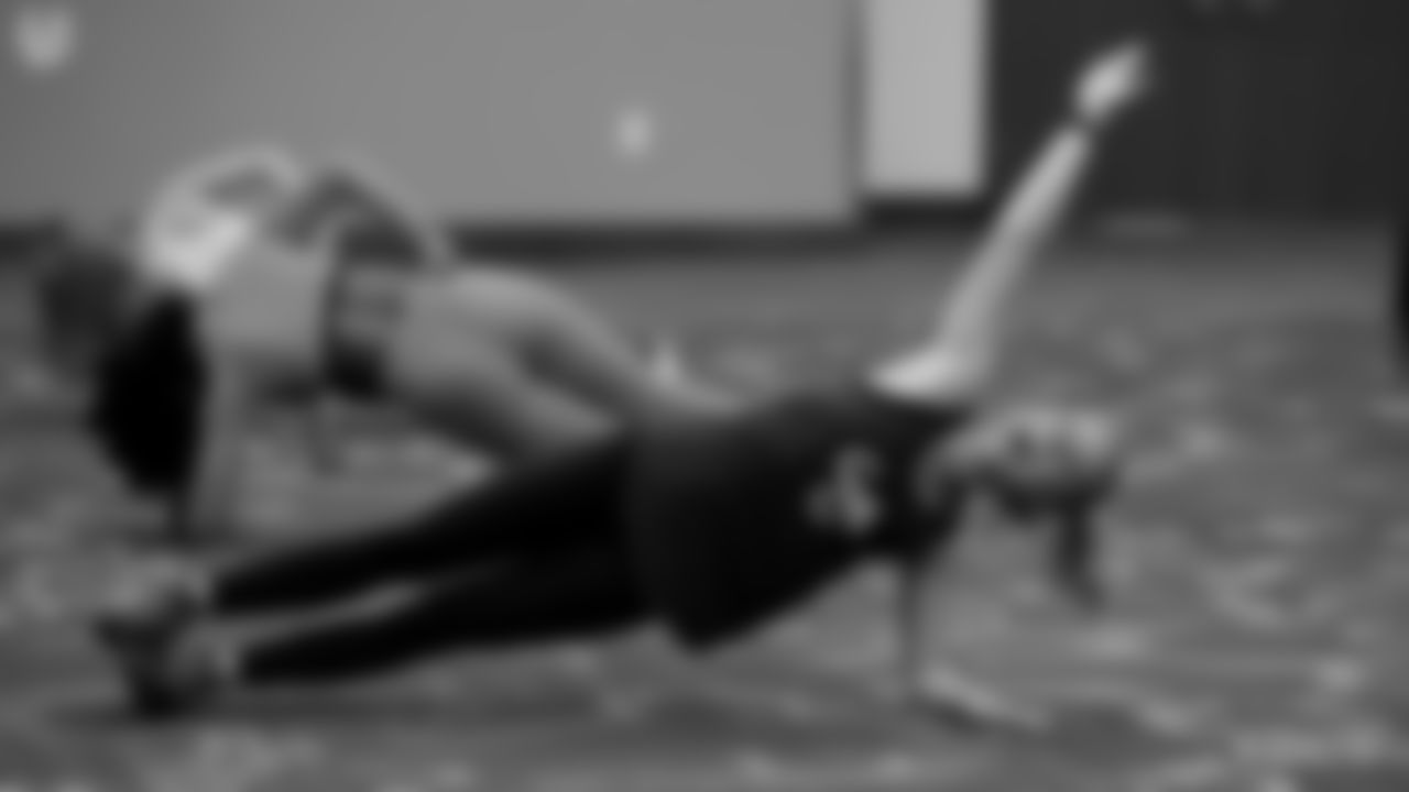 A behind the scenes look at the Colts Cheerleaders prep class on 3/7.