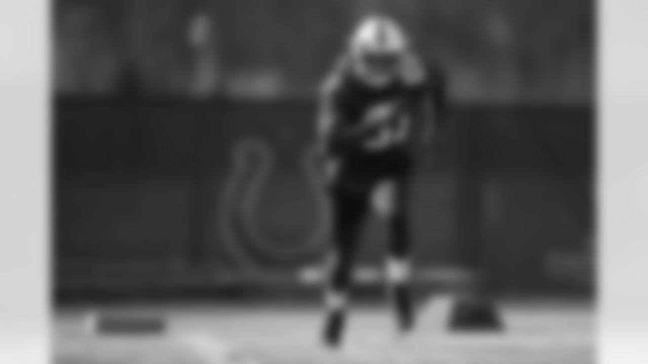 91 DE Isaac Rochell