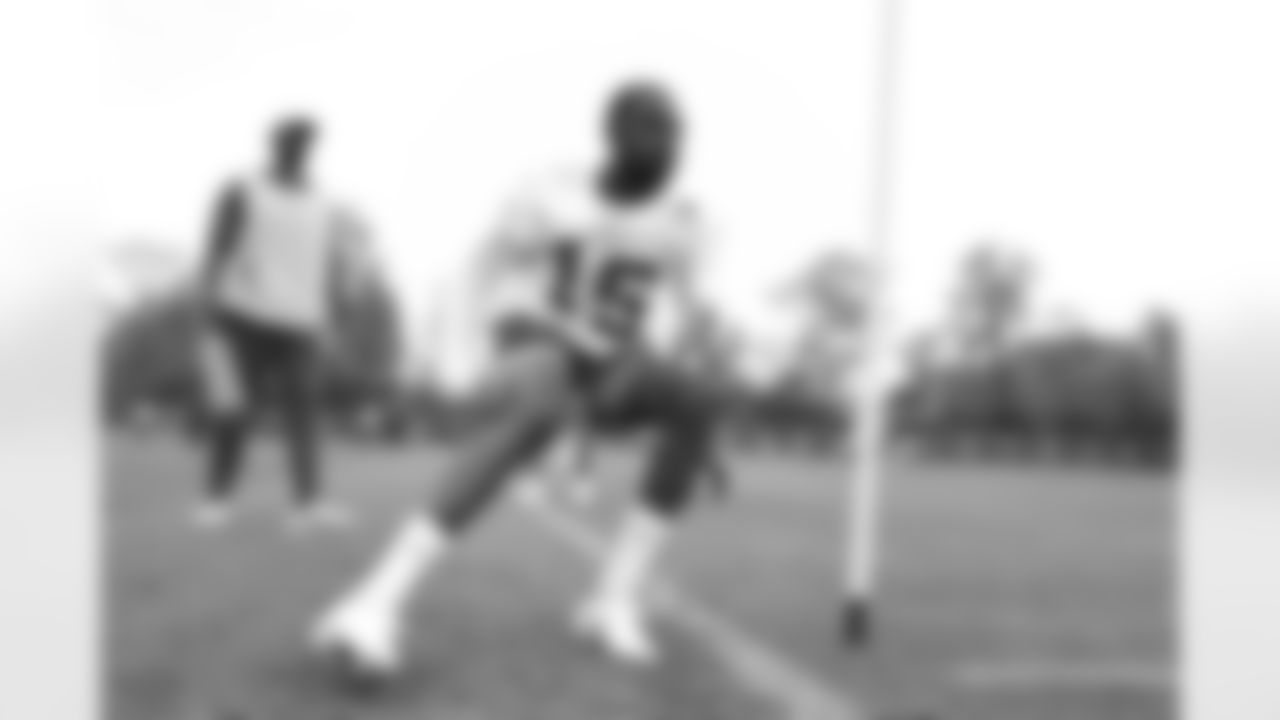 WR J.J. Nelson, 5-10, 160