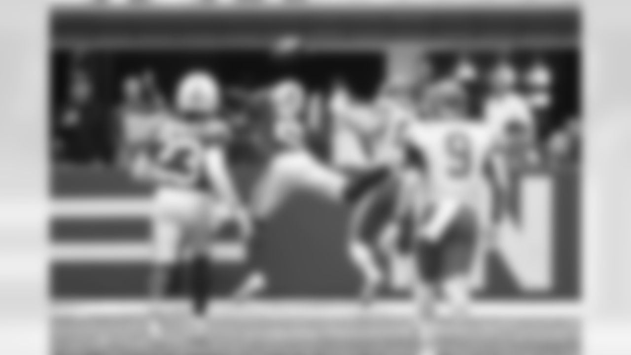 25 CB Rodney Thomas II