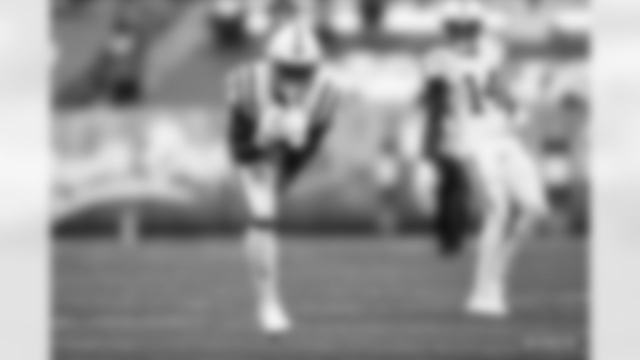 16 WR Ashton Dulin