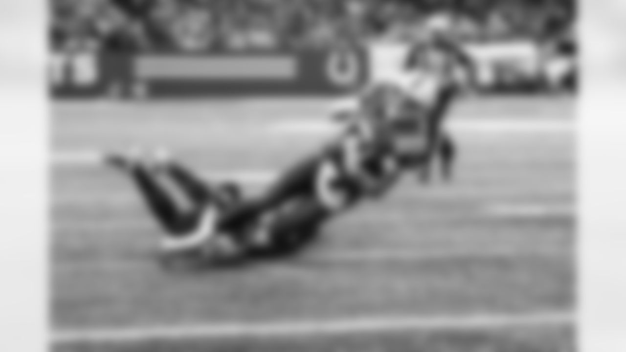 2 QB Carson Wentz