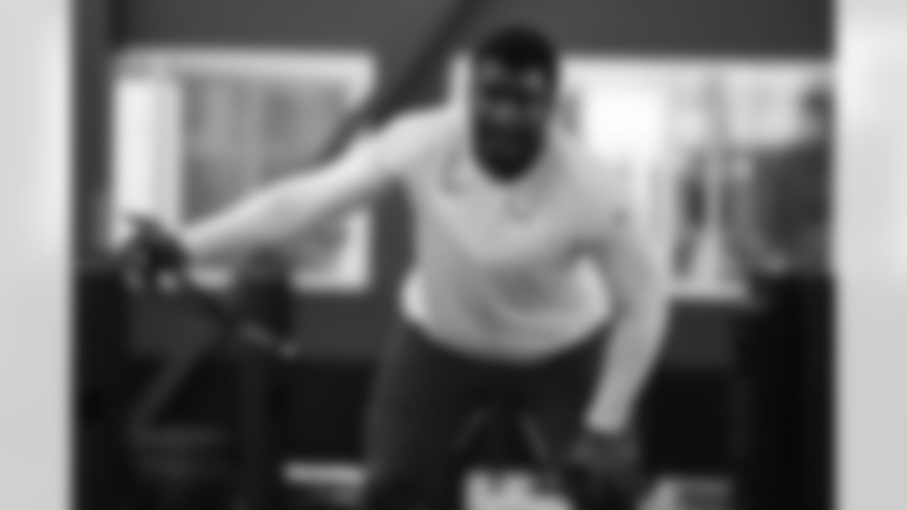 93 DT Eric Johnson