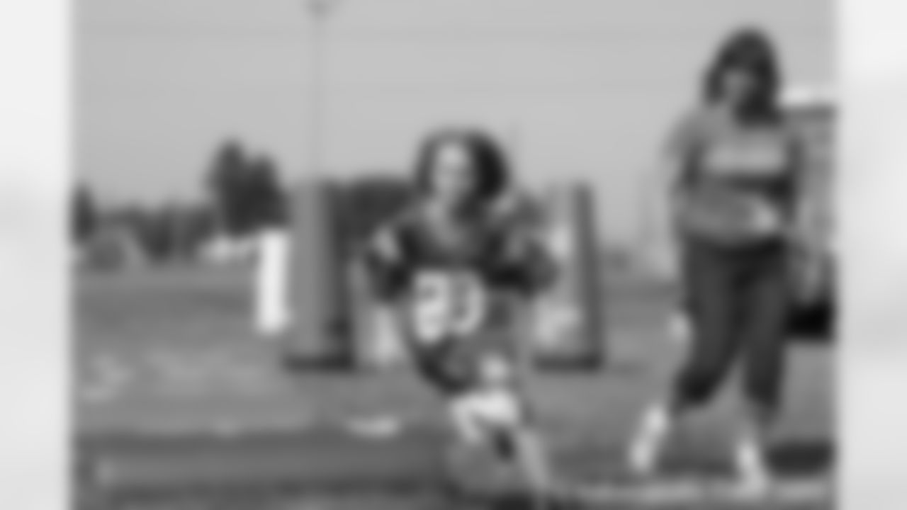 LANDING_youthfootball-3