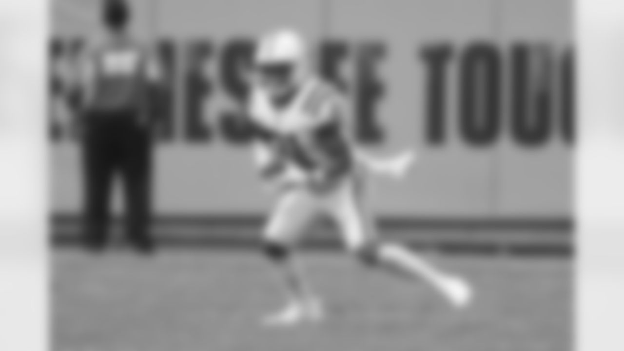 21 RB Nyheim Hines