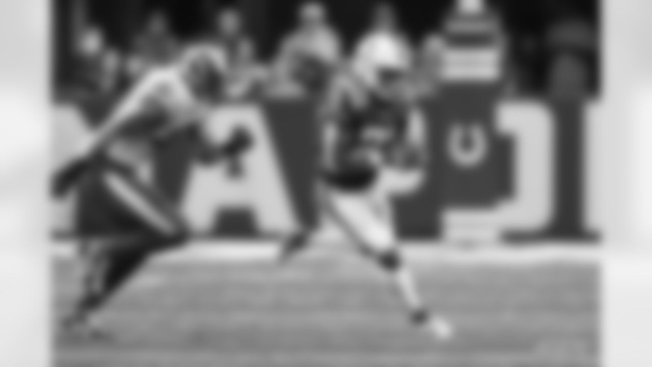 21 RB Nyheim Hines