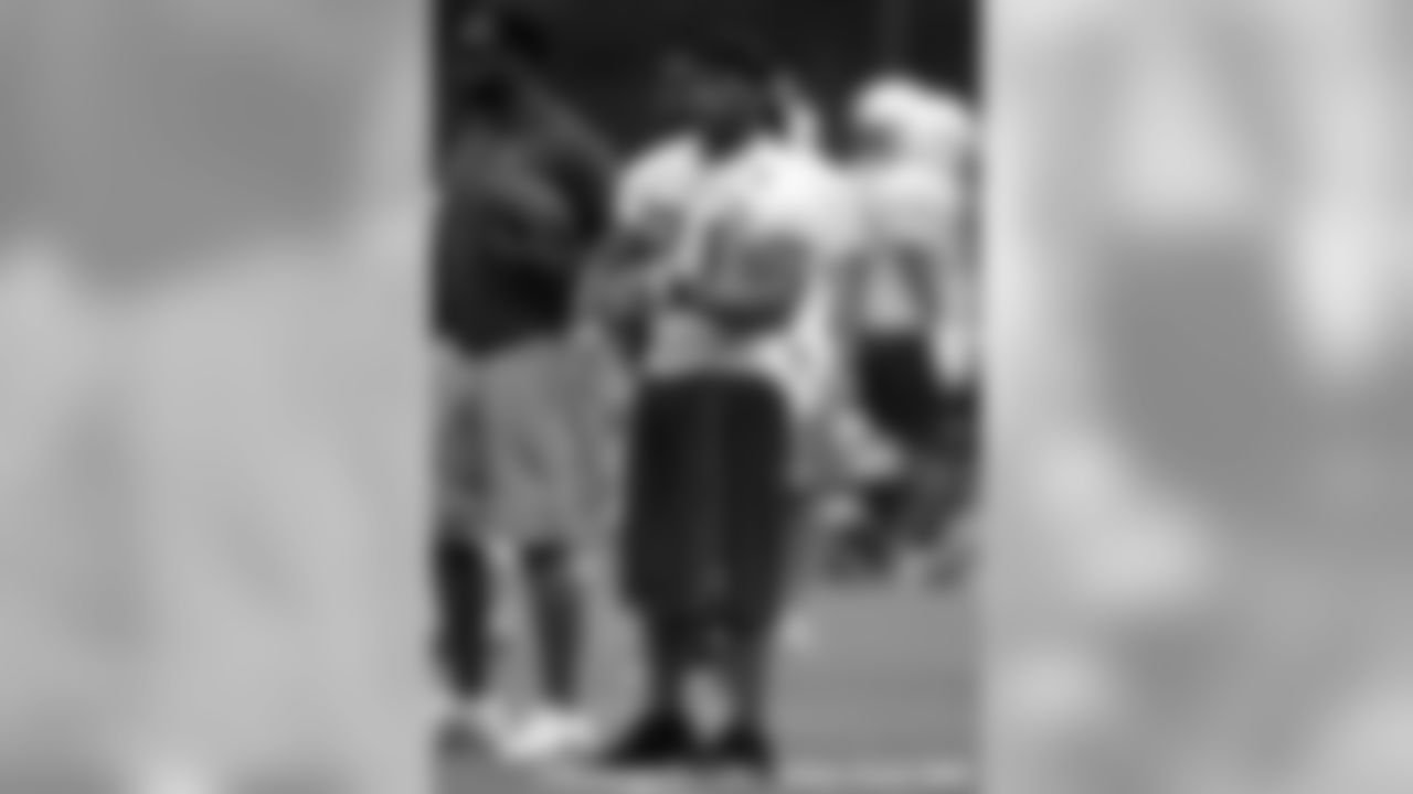 Bob Sanders
