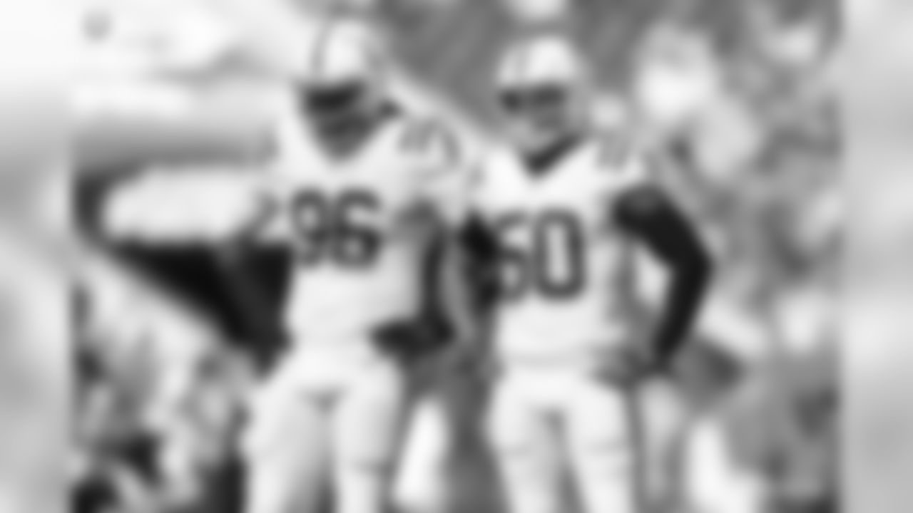 96 tackle Denico Autry