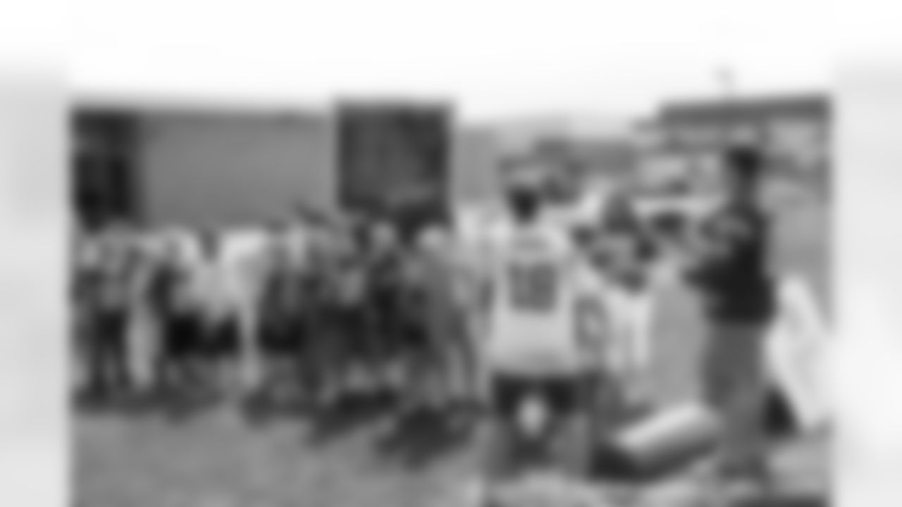 LANDING_youthfootball-8