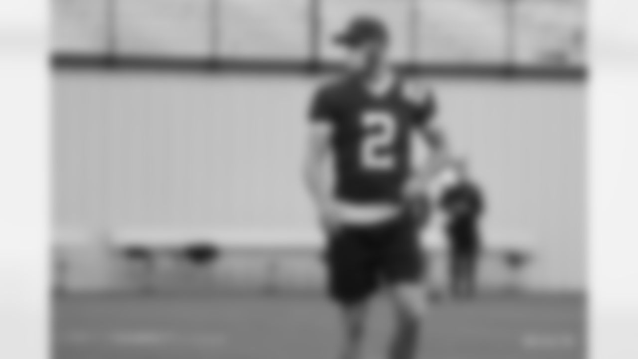 2 QB Carson Wentz