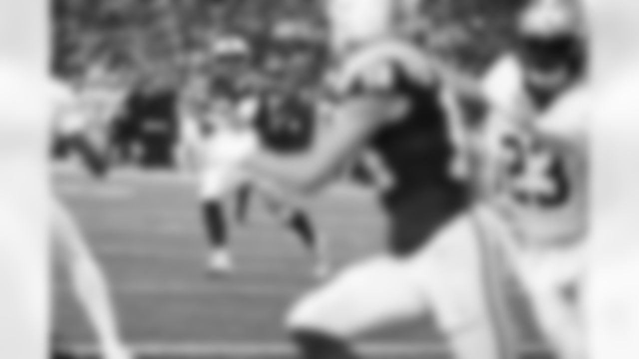 10 QB Gardner Minshew