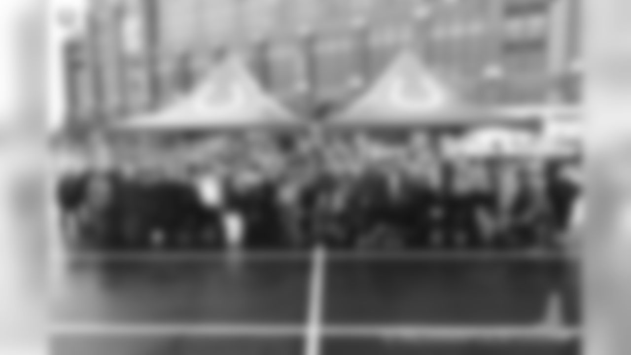 2018_1119_HorseshoeHelp_Spon_1863