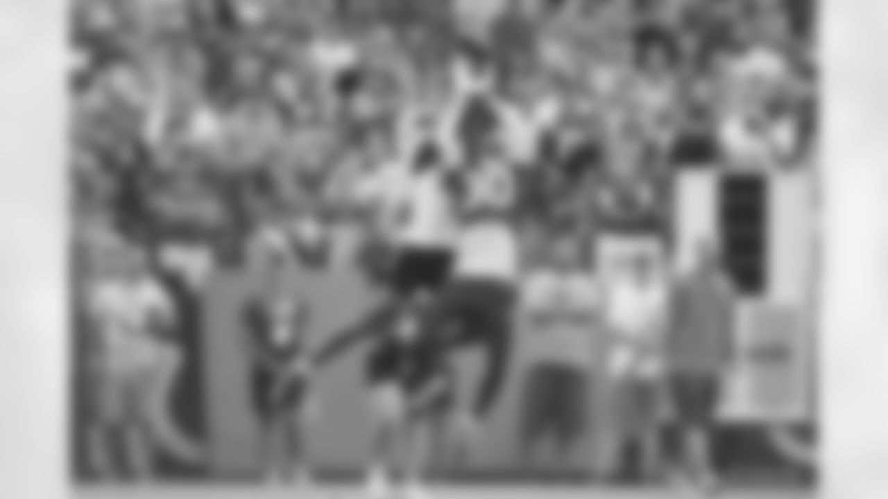10 WR Dezmon Patmon, #30 CB Dallis Flowers