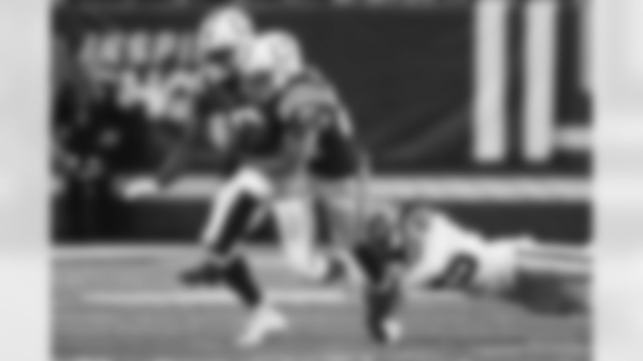 28 RB Jonathan Taylor, #16 WR Ashton Dulin