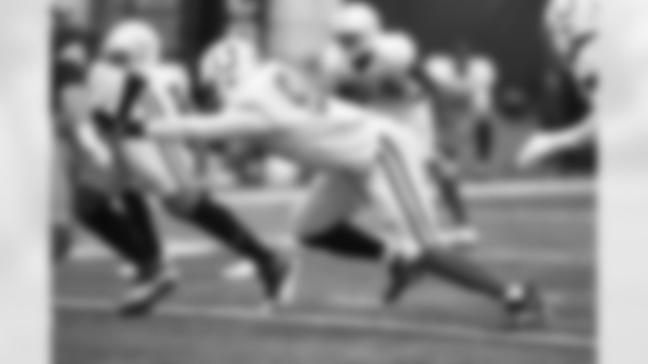 94 DT/DE Tyquan Lewis