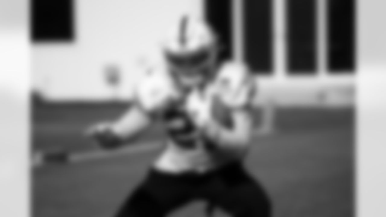 21 RB Nyheim Hines,