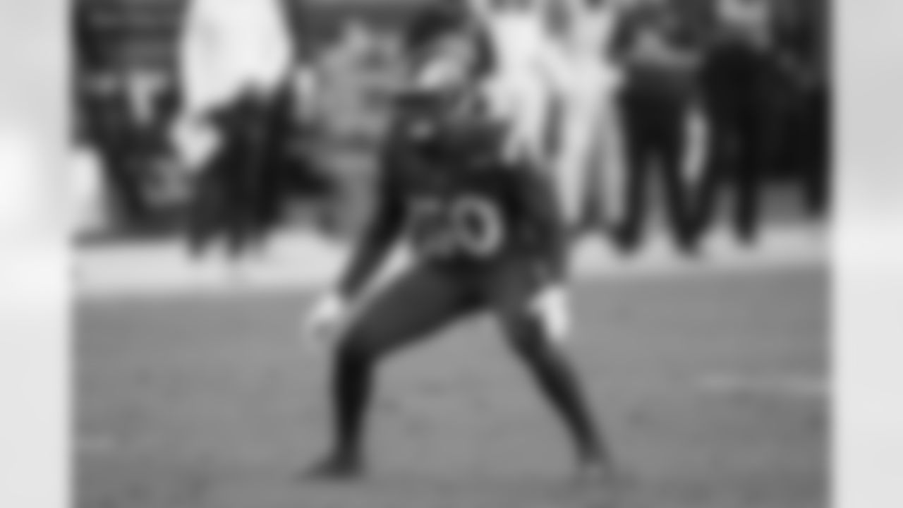 OLB Samson Ebukam