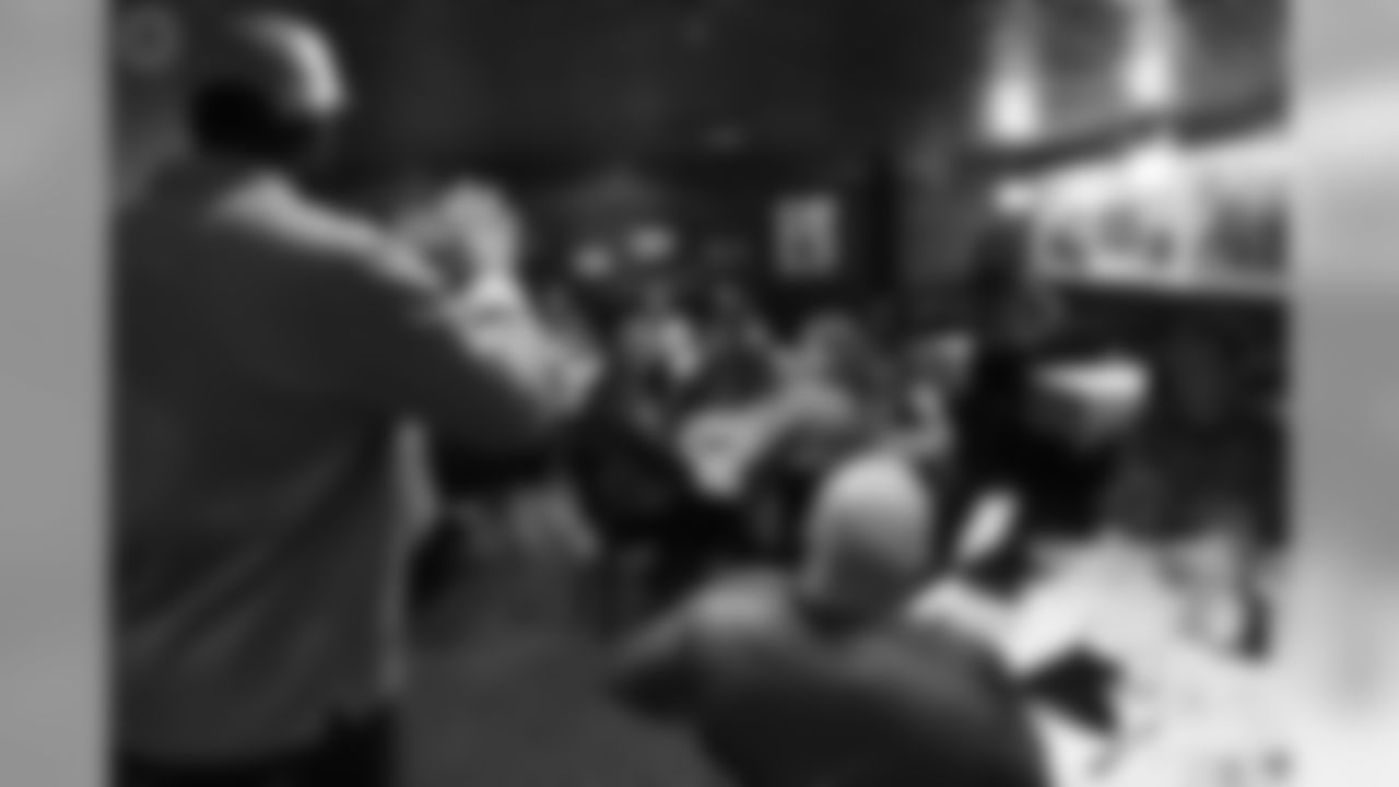 2019_1015_PamperHerPink_0752