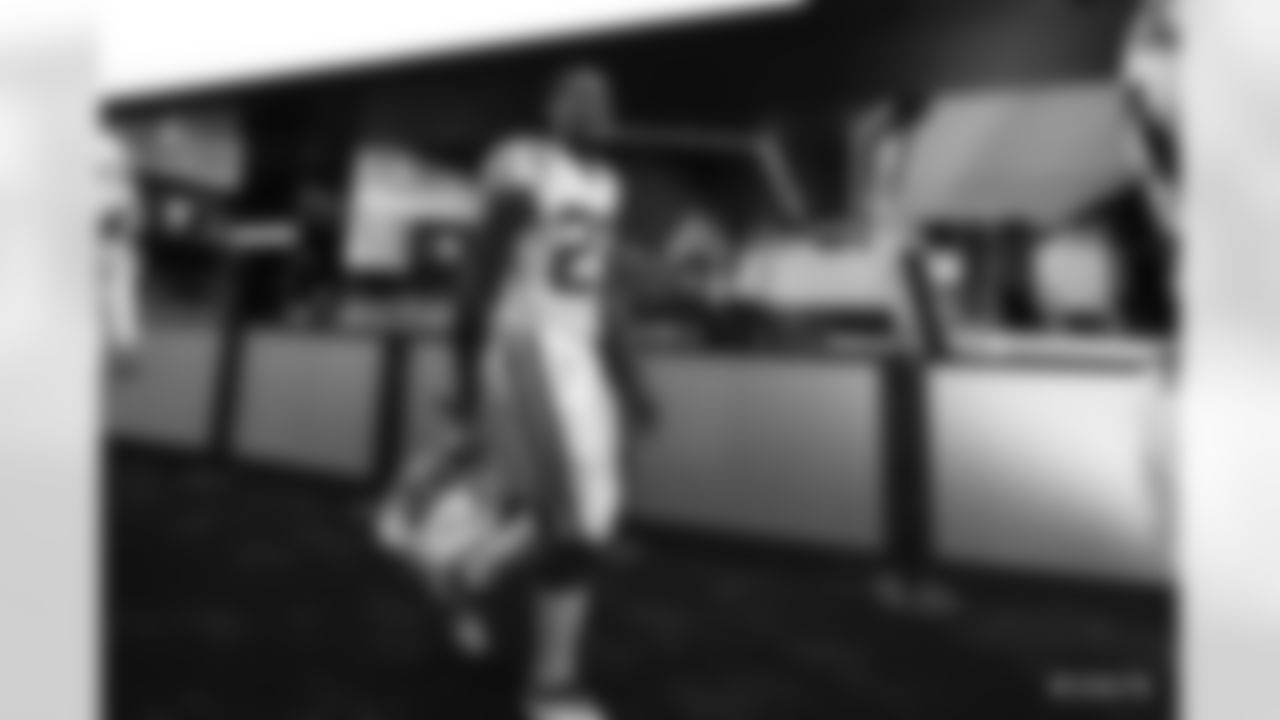27 CB Xavier Rhodes