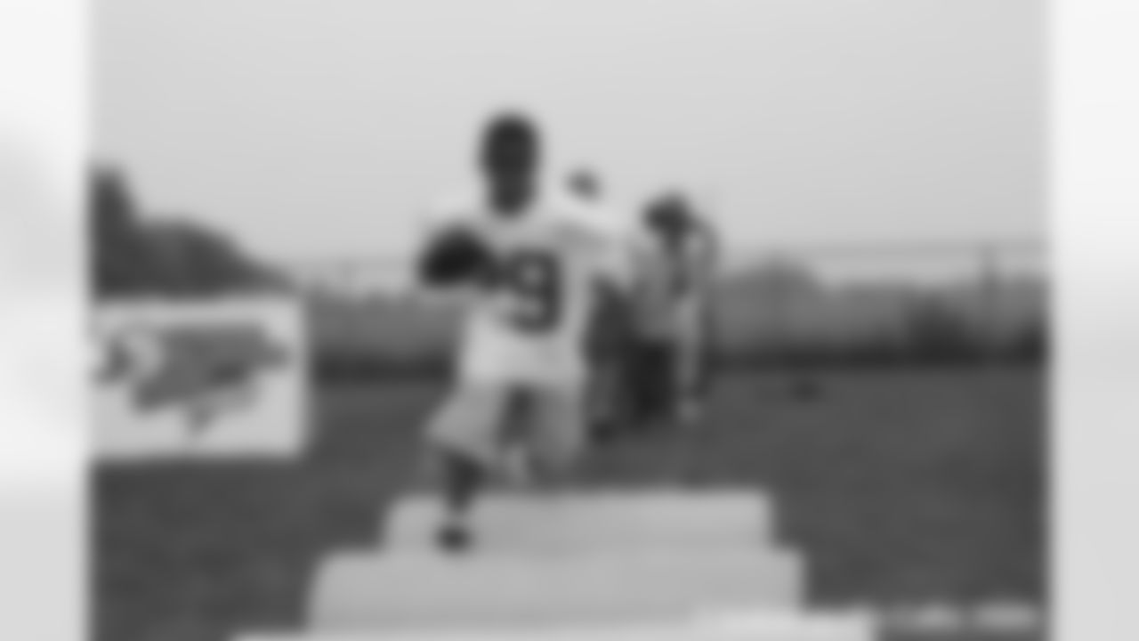 LANDING_youthfootball-1