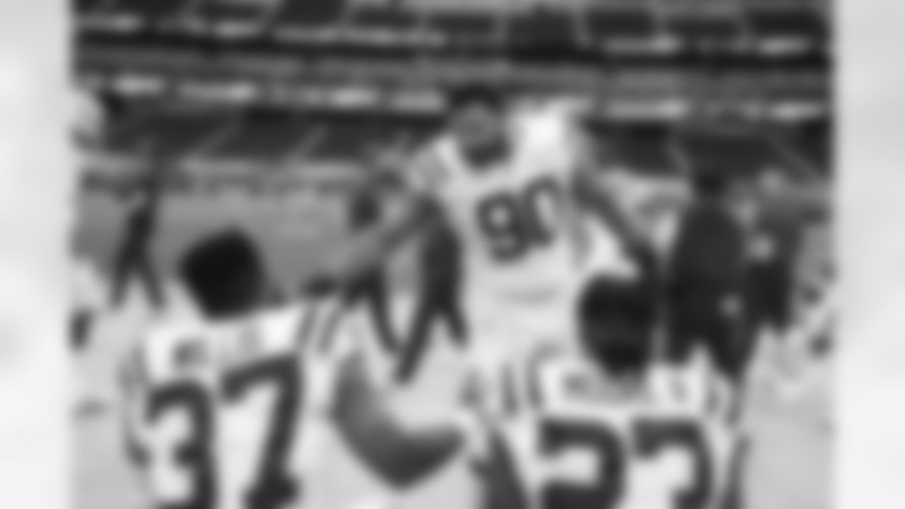90 DT Grover Stewart
