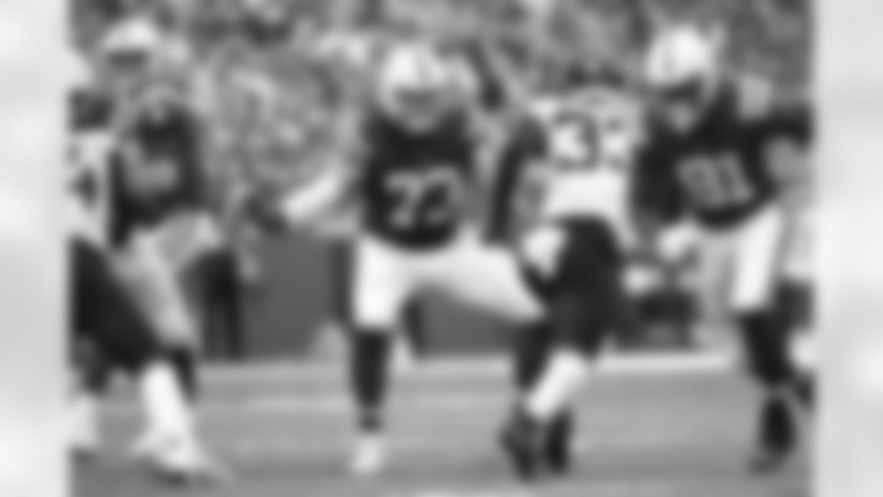 73 OT Dennis Kelly