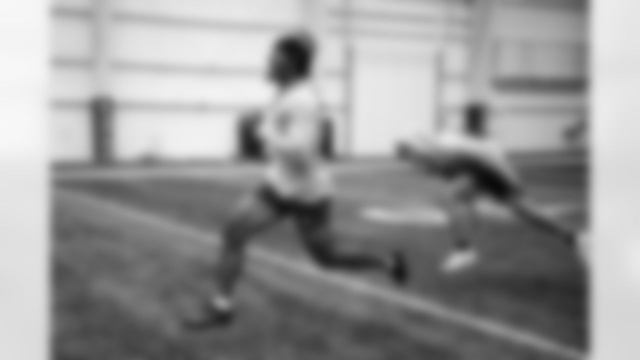 Players workout during Phase I of offseason workouts.
20 S Nick Cross, #25 CB Rodney Thomas II,
