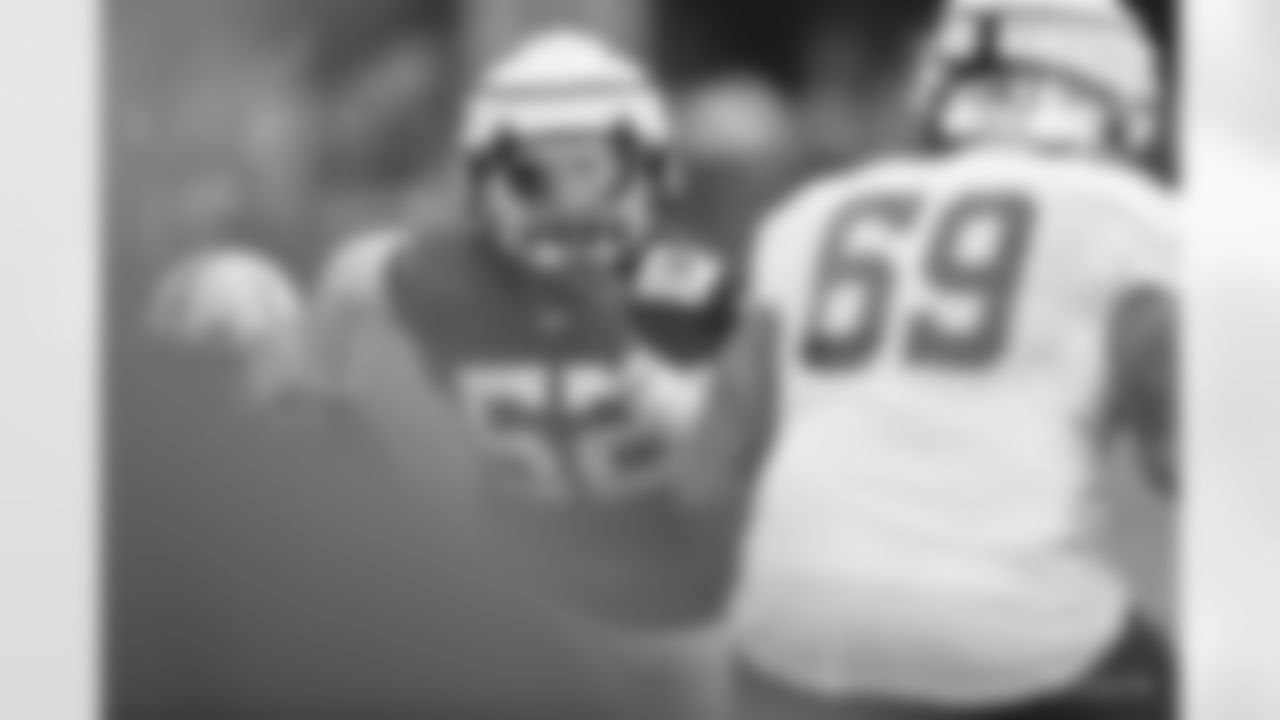 52 DE Ben Banogu