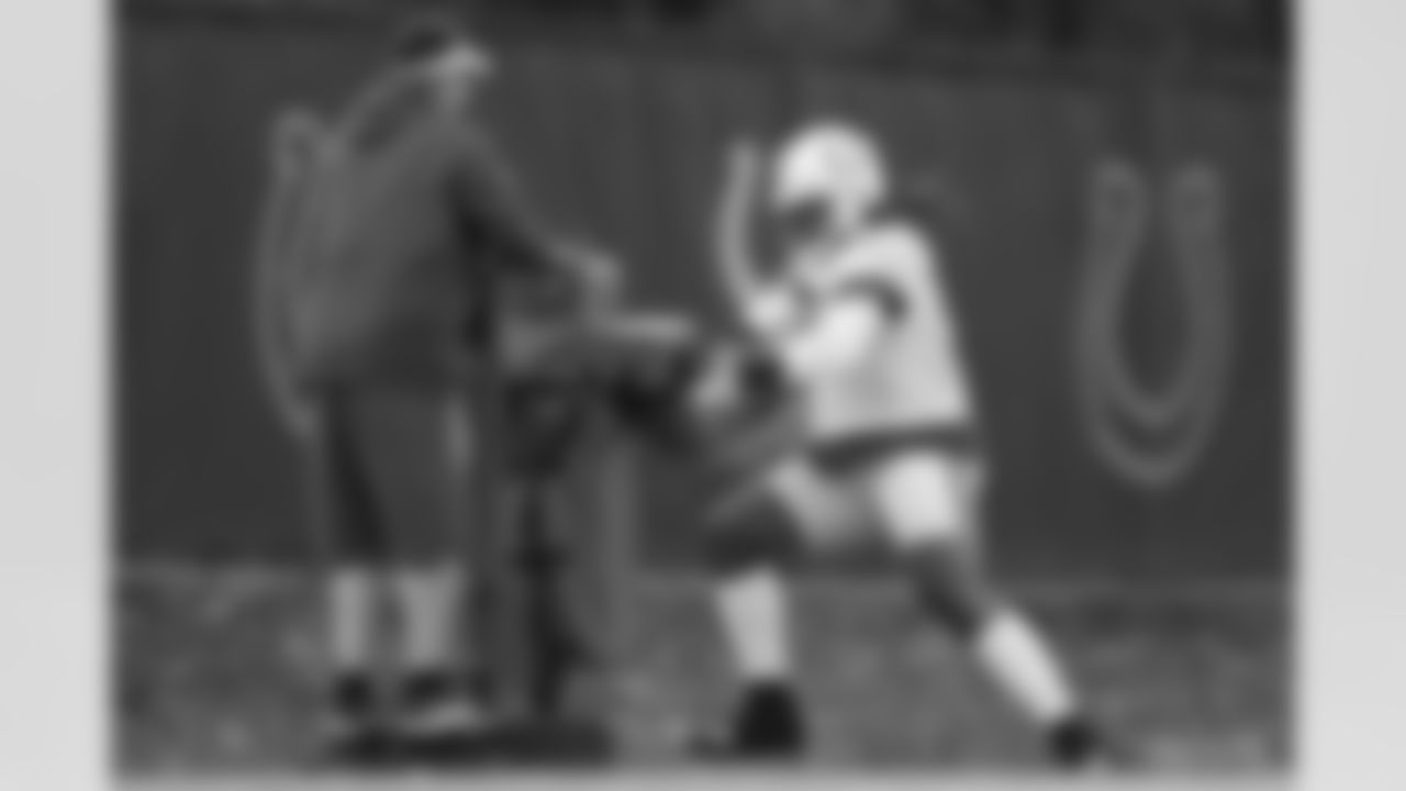 95 DT Taylor Stallworth