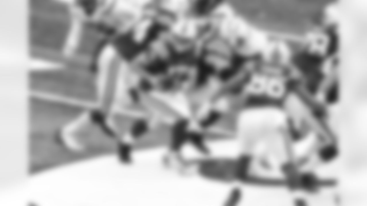 17 QB Philip Rivers,#86 TE Noah Togiai