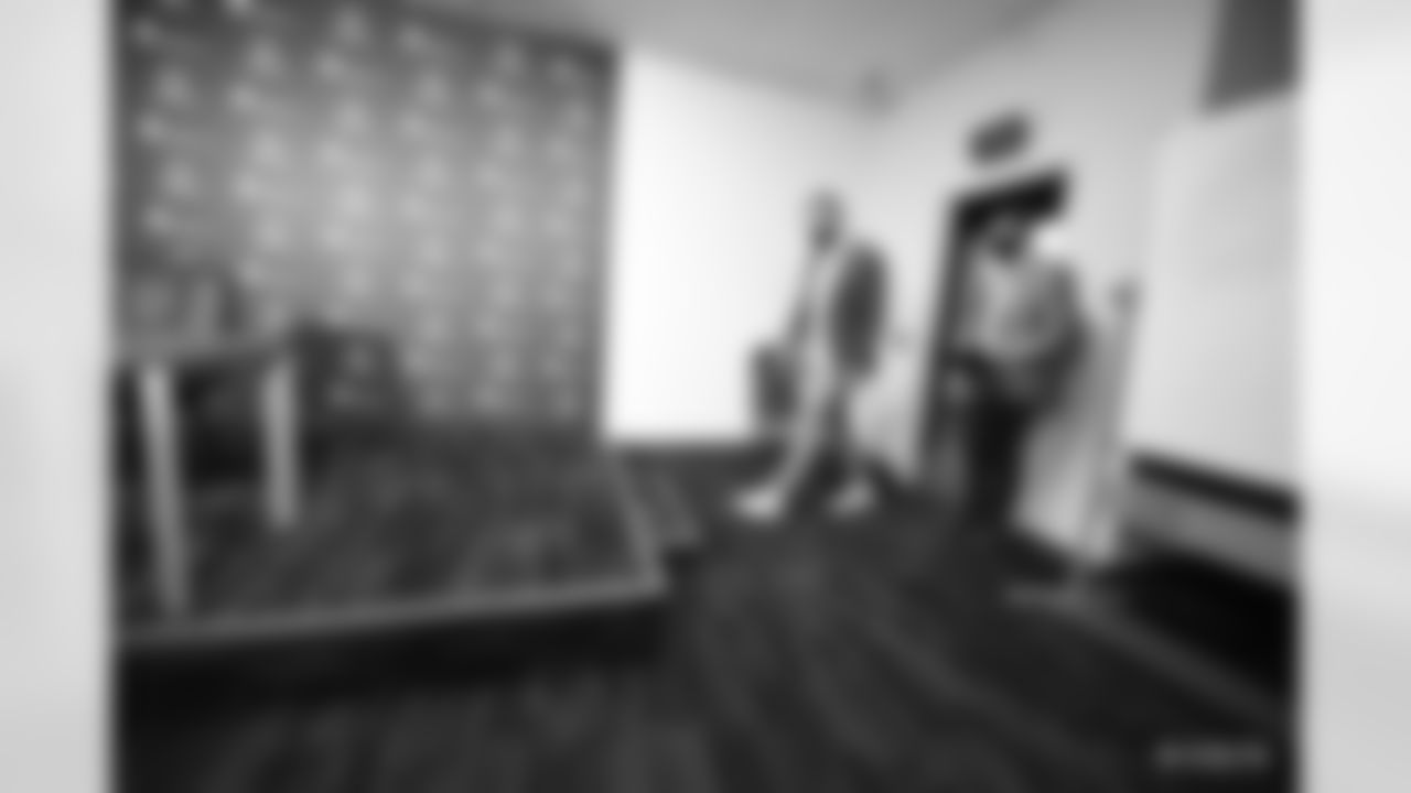 2021_0318_Wentz_Arrival_0415