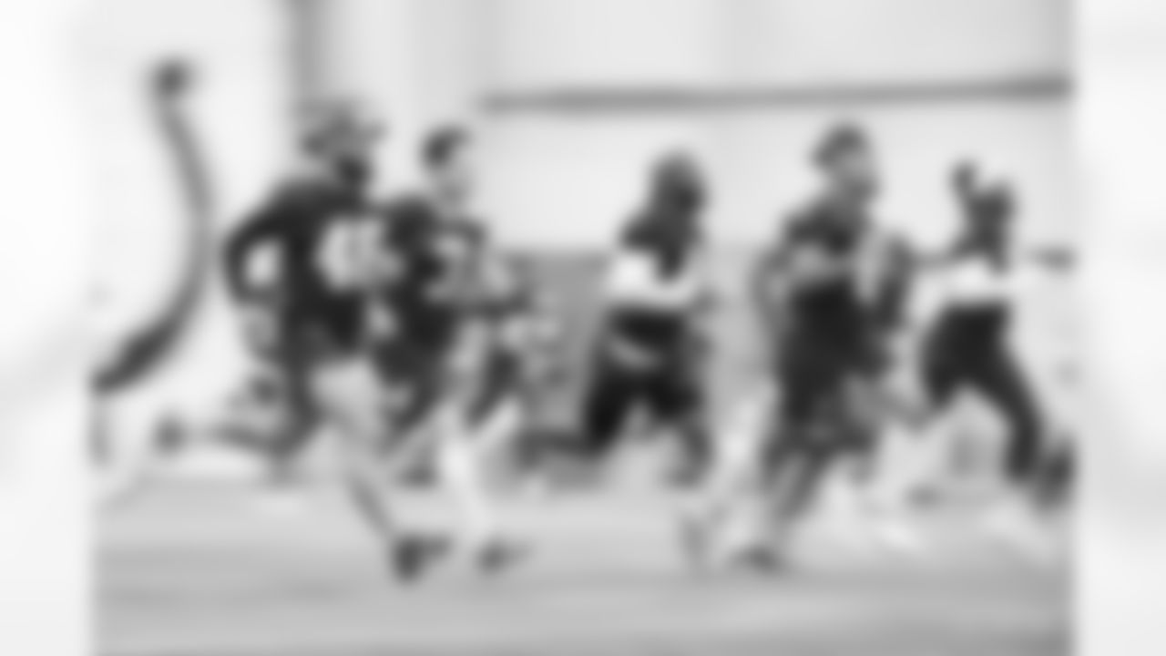 46 LS Luke Rhodes, #3 K Rodrigo Blankenship, #44 LB Zaire Franklin, #8 P Rigoberto Sanchez