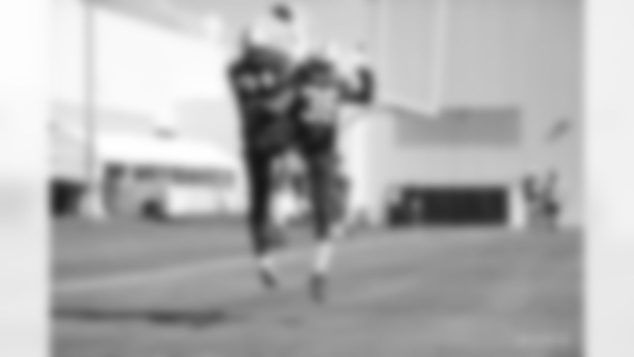 31 S Tavon Wilson, #36 CB Andre Chachere