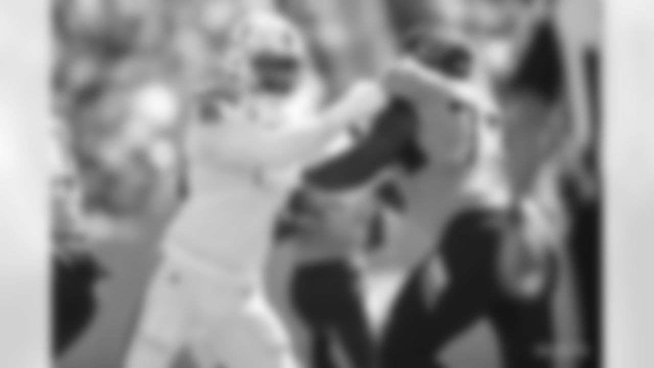 99 DT DeForest Buckner