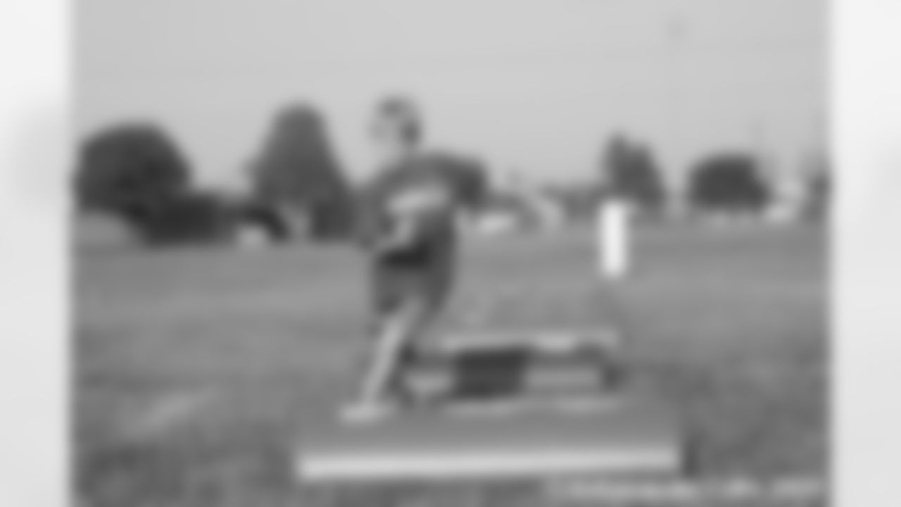 LANDING_youthfootball-5