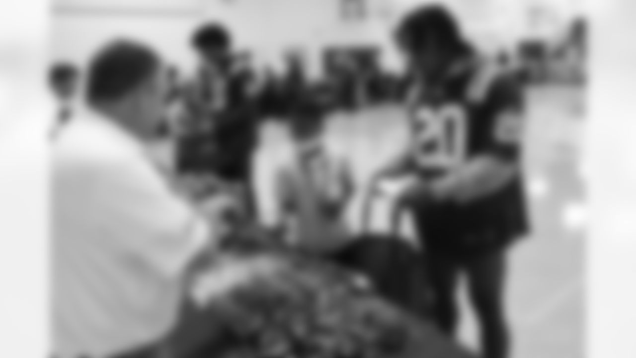10 WR Dezmon Patmon, #20 S Nick Cross