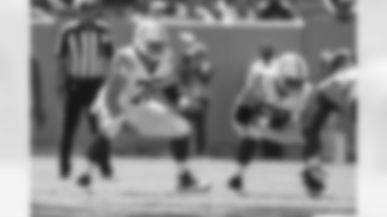 78 C Ryan Kelly, #56 C/G Quenton Nelson
