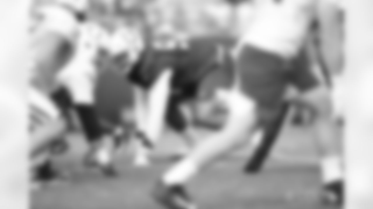 90 DT Grover Stewart